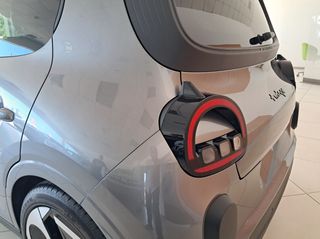 Renault Twingo 2026 Techno E-Teck Electric-thumb-6