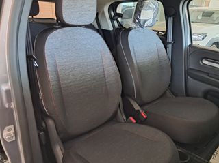 Renault Twingo 2026 Techno E-Teck Electric-thumb-11