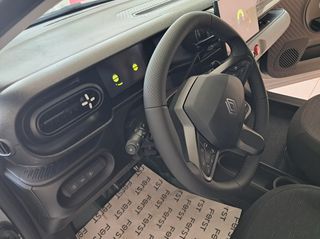 Renault Twingo 2026 Techno E-Teck Electric-thumb-12
