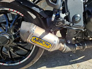Triumph Speed Triple 1050 2010 Special edition-thumb-7