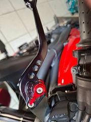 Triumph Speed Triple 1050 2010 Special edition-thumb-11
