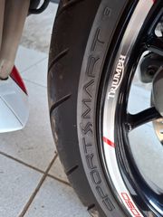 Triumph Speed Triple 1050 2010 Special edition-thumb-12