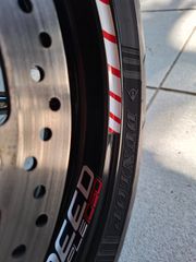 Triumph Speed Triple 1050 2010 Special edition-thumb-13