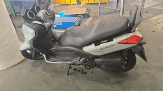 YAMAHA X-MAX 250-thumb-3