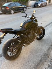 Yamaha MT-07 2021-thumb-3