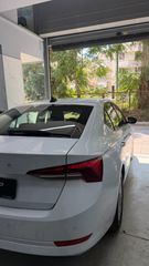 Skoda Octavia 2021-thumb-3