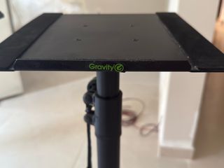 Yamaha HS8 + Gravity SP 3202 (Studio Monitors + Stands)-thumb-2