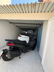 Piaggio Beverly 400 2024 DEEP BLACK