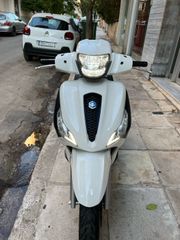 Piaggio Medley 200 2025-thumb-26