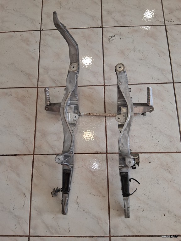 yamaha tmax 560 2022+ ΥΠΟΠΛΑΙΣΙΑ