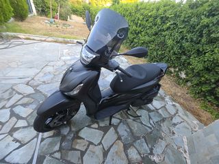 Piaggio Beverly 400 2024