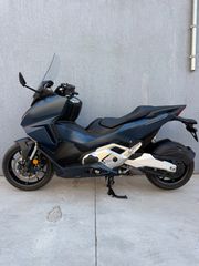 Honda Forza 750 2023 Σαν καινούργιο