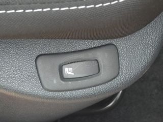 Renault Clio 2015 0.9 TCe 90HP / Dynamic Sport / Θερμαινόμενα / Bass Reflex-thumb-23