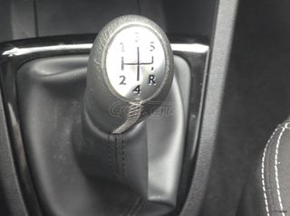 Renault Clio 2015 0.9 TCe 90HP / Dynamic Sport / Θερμαινόμενα / Bass Reflex-thumb-27