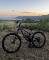 Downhill - Enduro - Trail Santa Cruz 2022 Megatower V1