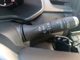 Renault Captur 2020 AUTOMATIC-thumb-52