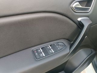 Renault Captur 2020 AUTOMATIC-thumb-28