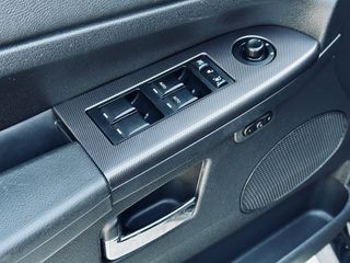 Jeep Grand Cherokee 2009 SRT8 6.1L HEMI-thumb-23
