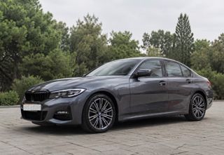 Bmw 330 2020 330e m-pack