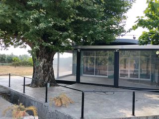 υπόστεγο με πλαϊνά νάιλον-thumb-1