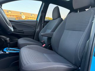 Toyota Yaris 2018 HYBRID BI-TONE NAVI CLIMA PANORAMA 45.000Km!!!-thumb-38
