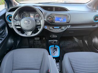 Toyota Yaris 2018 HYBRID BI-TONE NAVI CLIMA PANORAMA 45.000Km!!!-thumb-33