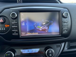 Toyota Yaris 2018 HYBRID BI-TONE NAVI CLIMA PANORAMA 45.000Km!!!-thumb-46
