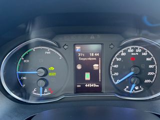 Toyota Yaris 2018 HYBRID BI-TONE NAVI CLIMA PANORAMA 45.000Km!!!-thumb-47