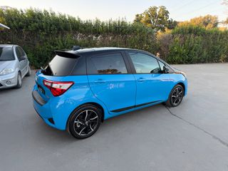 Toyota Yaris 2018 HYBRID BI-TONE NAVI CLIMA PANORAMA 45.000Km!!!-thumb-8