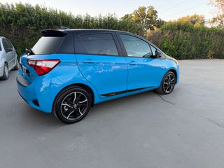 Toyota Yaris 2018 HYBRID BI-TONE NAVI CLIMA PANORAMA 45.000Km!!!-thumb-9