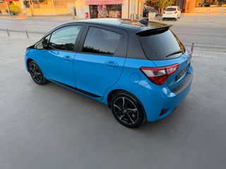 Toyota Yaris 2018 HYBRID BI-TONE NAVI CLIMA PANORAMA 45.000Km!!!-thumb-20