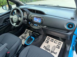 Toyota Yaris 2018 HYBRID BI-TONE NAVI CLIMA PANORAMA 45.000Km!!!-thumb-29