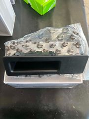 Διακόπτης πορτ μπαγκάζ Bmw 2, 3, 4, 5, X1, X3, X4, X5, X6