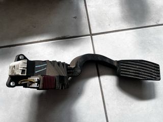 13305804 ΠΕΤΑΛ ΓΚΑΖΙΟΥ CORSA D-thumb-2
