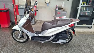 Piaggio Medley 125 2017 ABS-thumb-1