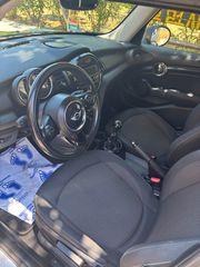 Mini Cooper D 2017 2017 One-thumb-4