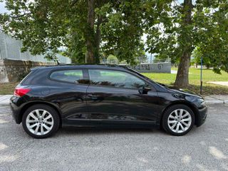 Volkswagen Scirocco 2009-thumb-3