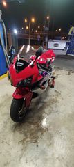 Honda CBR 1000RR 2005-thumb-2