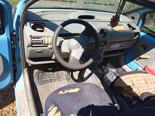 Renault Twingo 2000-thumb-4