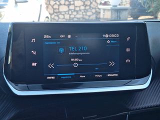 Peugeot 2008 2022-thumb-15