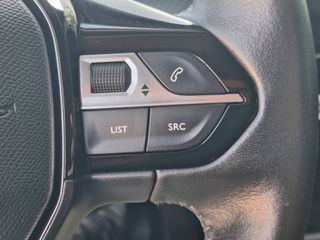 Peugeot 2008 2022-thumb-19