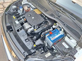 Peugeot 2008 2022-thumb-22