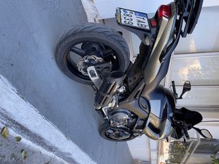 Yamaha TDM 900 2005-thumb-9