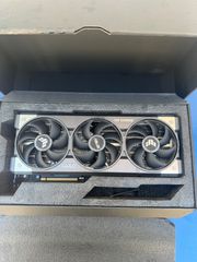 Asus tuf gaming oc 5090-thumb-3