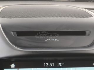 Ford C-Max 2018 1.0 EcoBoost 125HP/ Titanium / Ambient Light / Keyless-thumb-30