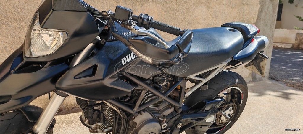 Ducati Hypermotard 796 2011