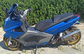 Gilera GP 800 2009