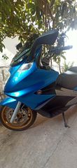 Gilera GP 800 2009-thumb-2