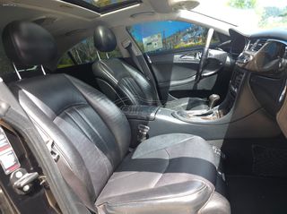 Mercedes-Benz CLS 500 2005 5.0 V8 / AMG Ζάντες / Keyless / Ελληνικής Αντιπροσωπείας-thumb-28