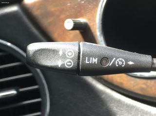 Mercedes-Benz CLS 500 2005 5.0 V8 / AMG Ζάντες / Keyless / Ελληνικής Αντιπροσωπείας-thumb-33